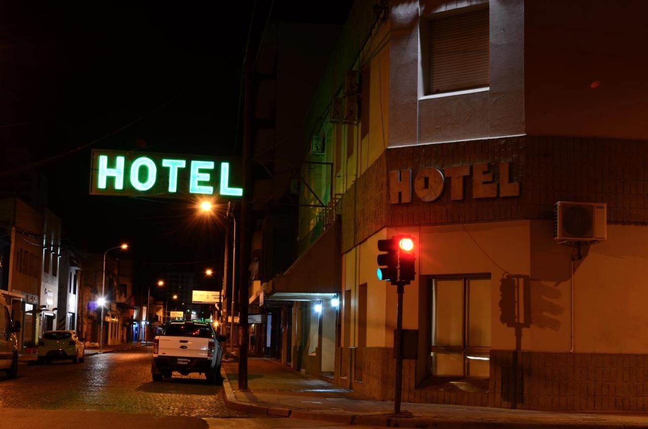 Hotel Ro Che Hil Tandil Esterno foto